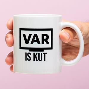 Ditverzinjeniet Mok De VAR Is Kut