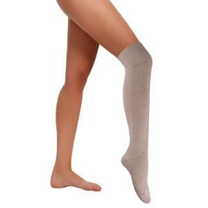 Mooie beige Beierse kniekousen