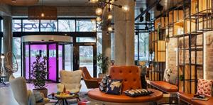 Travelcircus MOXY Düsseldorf South