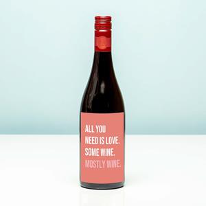 Nutcrackers Wijnfles All You Need Is Love - Rood (Merlot)