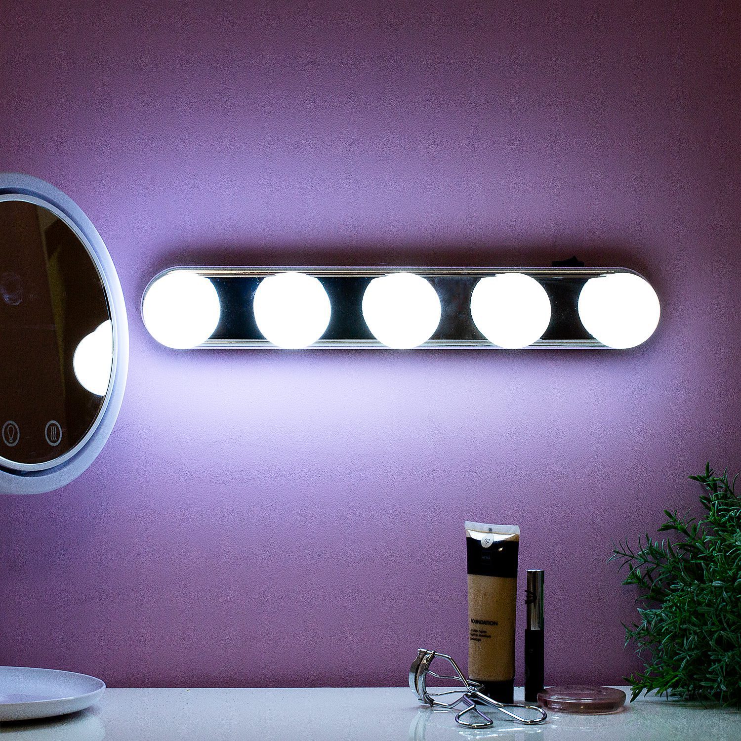 Winkee Hollywood make-up lamp