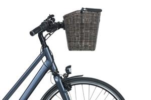 Basil fietsmand voor Bremen 35,5 x 27 cm rotan donkerbruin