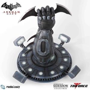 Sideshow Collectibles Batman Arkham City: Batarang Full Scale Replica