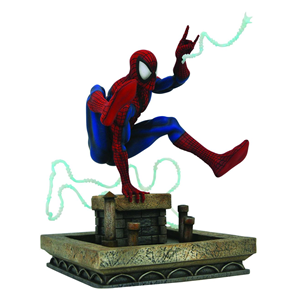 diamonddirect Diamond Direct Marvel gallery: 90's spiderman PVC statue
