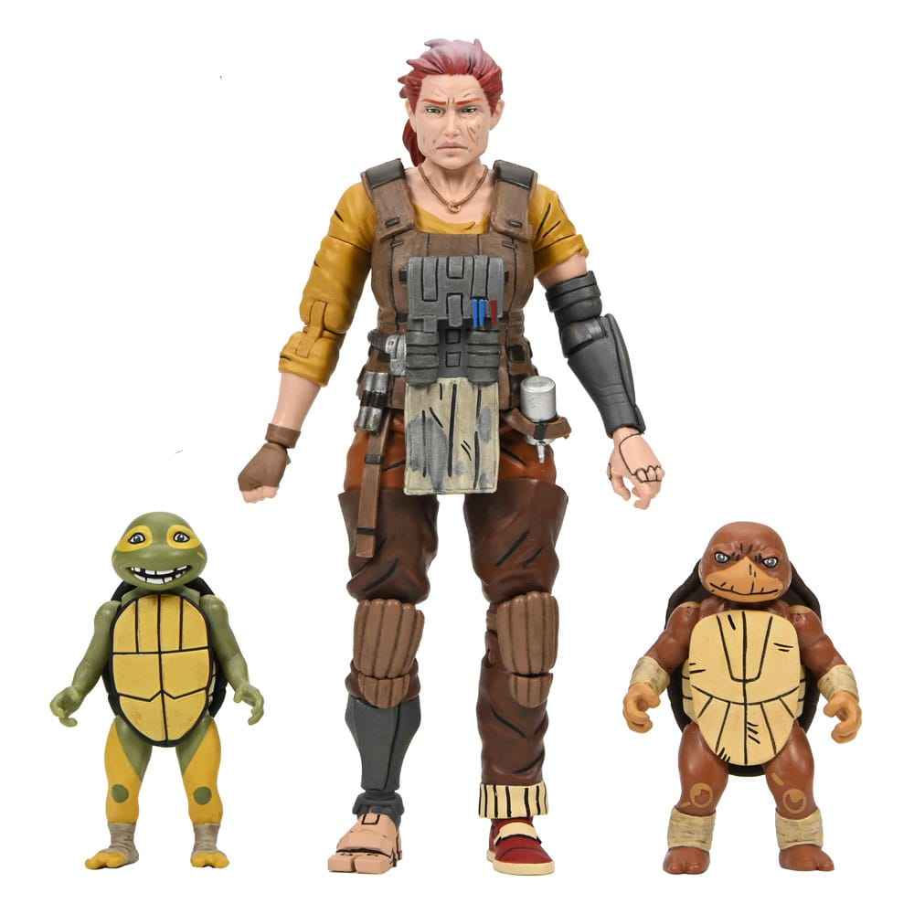 NECA TMNT Grammy April with Yi & Moja