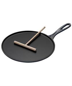 Le Creuset Crepes-Pfanne Gusseisen mit Holzschieber Schwarz 27cm