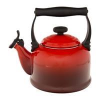 LE CREUSET GMBH Flötenkessel "Tradition", 2,1 l, kirschrot, kirschrot