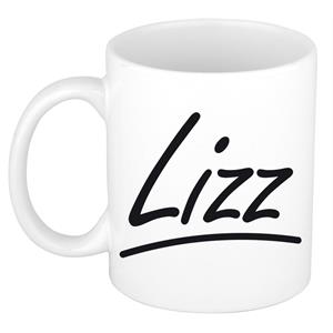 Bellatio Lizz naam cadeau mok / beker sierlijke letters - Cadeau collega/ moederdag/ verjaardag of persoonlijke voornaam mok werknemers