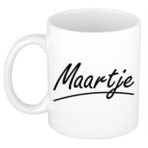Bellatio Maartje naam cadeau mok / beker sierlijke letters - Cadeau collega/ moederdag/ verjaardag of persoonlijke voornaam mok werknemers