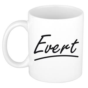 Bellatio Evert naam cadeau mok / beker met sierlijke letters - Cadeau collega/ vaderdag/ verjaardag of persoonlijke voornaam mok werknemers