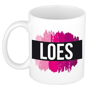 Bellatio Loes naam cadeau mok / beker met roze verfstrepen - Cadeau collega/ moederdag/ verjaardag of als persoonlijke mok werknemers