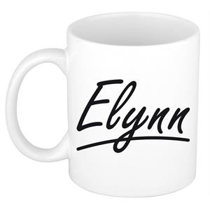 Bellatio Elynn naam cadeau mok / beker sierlijke letters - Cadeau collega/ moederdag/ verjaardag of persoonlijke voornaam mok werknemers