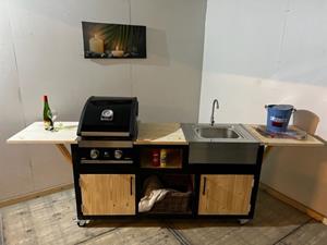 Het Steigerhouthuis Steigerhouten Buitenkeuken Woody Extra + Grandhall G2 BBQ en Grandhall Elite wasbak met kraan - 210 x 70 x 100 cm