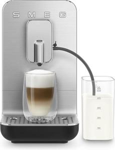 Smeg Kaffeevollautomat "BCC13BLMEU", inkl. Milchbehälter