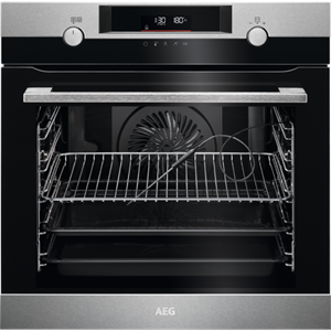 AEG 6000 serie SteamBake Heteluchtoven met stoomondersteuning met pyrolysereiniging BPK556360M