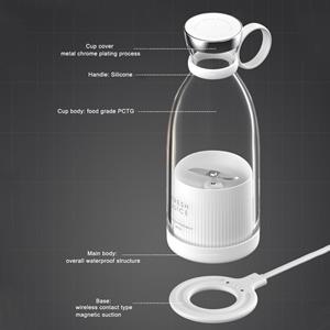 Aoresac Personal Size Blender Op batterijen werkende USB oplaadbare draagbare blender voor shakes en wit