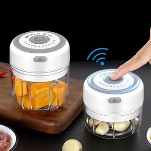Factory Discount Outlet Mini USB draadloze elektrische knoflookstamper, persmolen, groente-chili vleesmolen, voedselhakker keukengereedschap - 100/250 ml 100ml wit