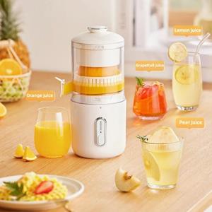Chic Interiors Nieuwe elektrische sapcentrifuge draadloze draagbare sinaasappel-citroenblender USB oplaadbare mini multifunctionele fruitpers hogedruksapcentrifuges wit