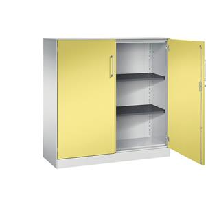 C+P Vleugeldeurkast ASISTO, hoogte 1292 mm, breedte 1200 mm, 2 legborden, lichtgrijs/zwavelgeel