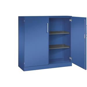 C+P Vleugeldeurkast ASISTO, hoogte 1292 mm, breedte 1200 mm, 2 legborden, gentiaanblauw/gentiaanblauw