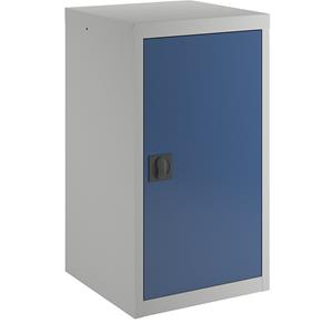 Vleugeldeurkast, met dichte plaatstalen deur, 2 legborden, lichtgrijs/gentiaanblauw