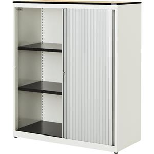 mauser Roldeurkast, h x b x d = 1168 x 1000 x 432 mm, blad met massieve kern, 2 legborden, zuiver wit / aluminiumkleurig / ahornhoutdecor