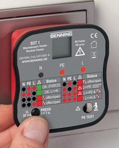 BENNING Steckdosenprüfer CAT.II 230V LED/LCD 20053