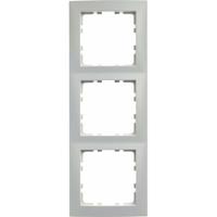 Berker 10138989 - Frame 3-gang white 10138989