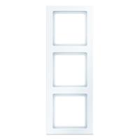 Berker 10136099 - Frame 3-gang white 10136099