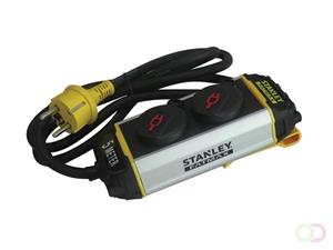 Stanley - 2-VOUDIGE STEKKERDOOS "BELT-CLIP" - MET KLAPDEKSELS