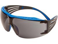 3M Schutzbrille SecureFit SF401 EN 166 Bügel blau/grau,Scheibe grau PC 3M