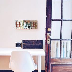 Artland Kapstok Kleurrijk huis in tactvolle kleuren van hout met 4 sleutelhaakjes – sleutelbord, sleutelborden, sleutelhouder, sleutelhanger voor de hal – stijl: modern