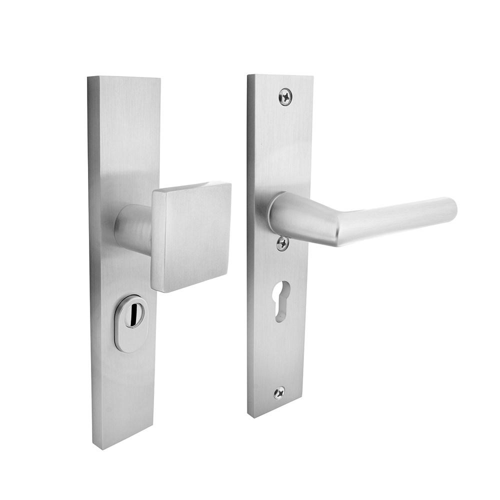 Intersteel SKG3 Veiligheidsbeslag rechthoekig greep/kruk geveerd PC55mm met UTB aluminium F1