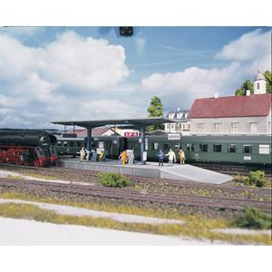 PIKO Spur H0 Bausatz Bahnsteig Burgstein