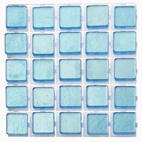 Glorex Hobby 119x stuks mozaieken maken steentjes/tegels kleur lichtblauw 5 x 5 x 2 mm -