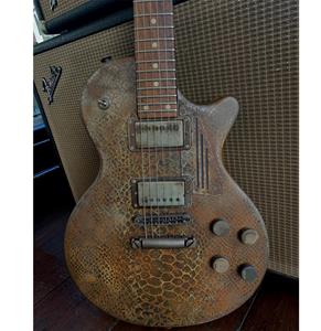 James Trussart - Steel Deville - Snakeskin - gitaar