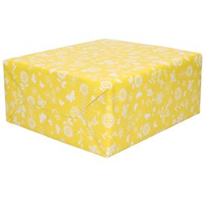 Shoppartners 2x Rollen Inpakpapier/cadeaupapier geel met witte bloemen en vlinders 200 x 70 cm -