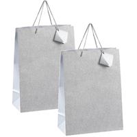 Cepewa Set van 4x stuks luxe papieren giftbags/cadeau tasjes zilver met glitters 25 x 33 x 12 cm -