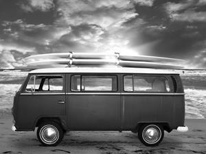 Papermoon Fototapete »Auto Schwarz & Weiß«, Vliestapete, hochwertiger Digitaldruck, inklusive Kleister