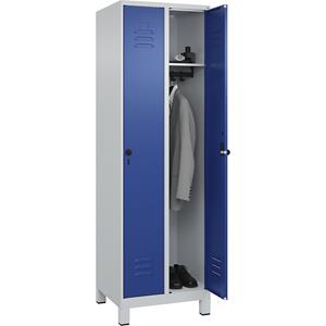 C+P Kledingkast Classic PLUS, 2 compartimenten, lichtgrijs / gentiaanblauw, b = 600 mm, met voeten, draaigrendel