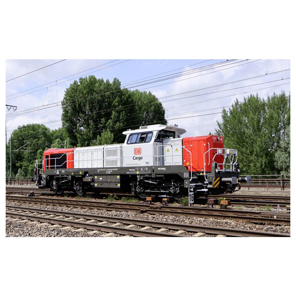 Arnold HN9073S N diesellocomotief Vossloh de 18 van de DB Cargo