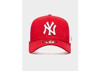 New Era MLB New York Yankees Snapback Trucker Cap - Red