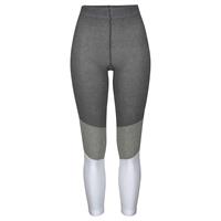 Bench. Tricotlegging in sportief colourblockdesign