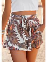 Lascana Strandshort met een bindstrik en paisleyprint