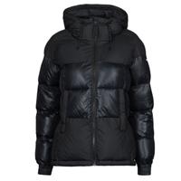 ColumbiaJackePikeLakeIIInsulatedJacket1909283-010BLACK–