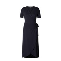 Base Level Curvy Wickelkleid "Abbie", Weich fließende Viskose-Mischqualität