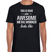 Bellatio Awesome Metal worker / geweldige metaalbewerker cadeau t-shirt Zwart