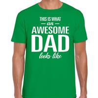 Bellatio Decorations Awesome Dad cadeau t-shirt groen heren - Vaderdag cadeau -