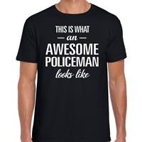 Bellatio Awesome Policeman / geweldige politieagent cadeau t-shirt Zwart