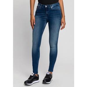 Tommy Jeans Skinny-fit-Jeans "NORA MR SKNY", mit Tommy Jeans Logo-Badge & Stickereien